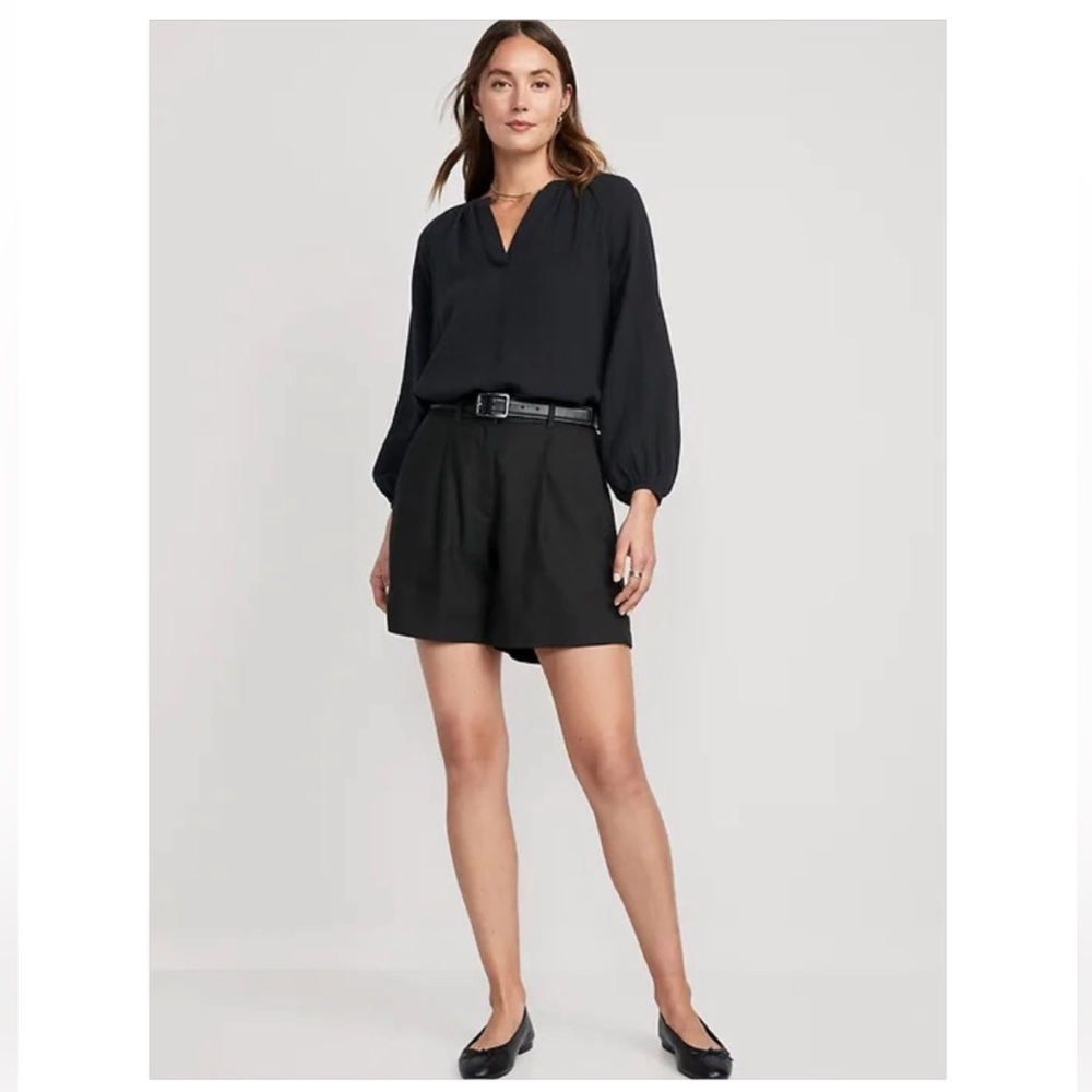 NWT Old Navy Extra High-Waisted Linen-Blend Taylor Shorts, 6-inch inseam, Black